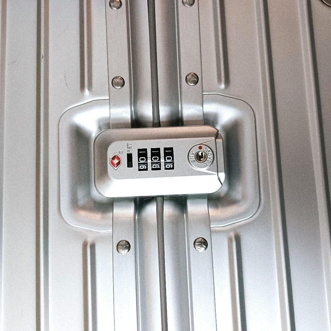 innovatorイノベーター　アルミスーツケース 70L