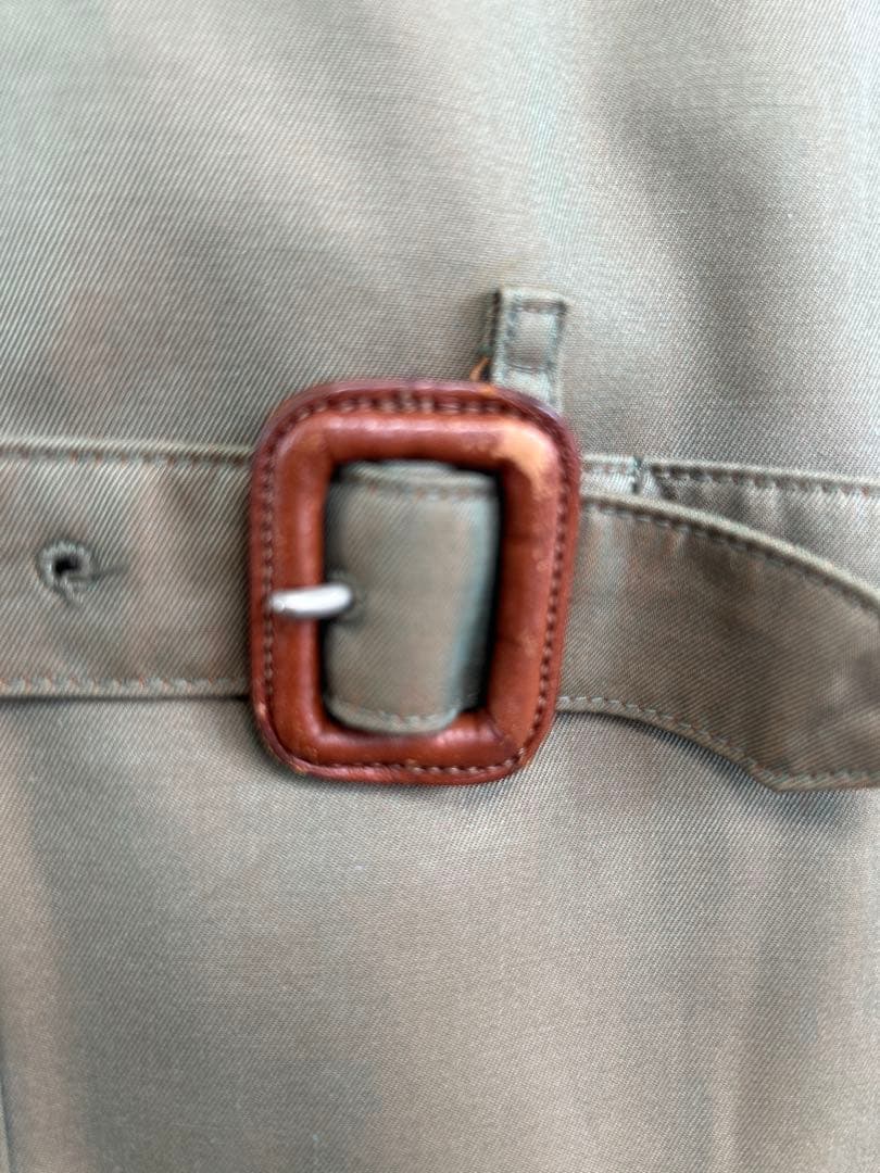 Burberrys’（バーバリーズ）トレンチコート ベージュ