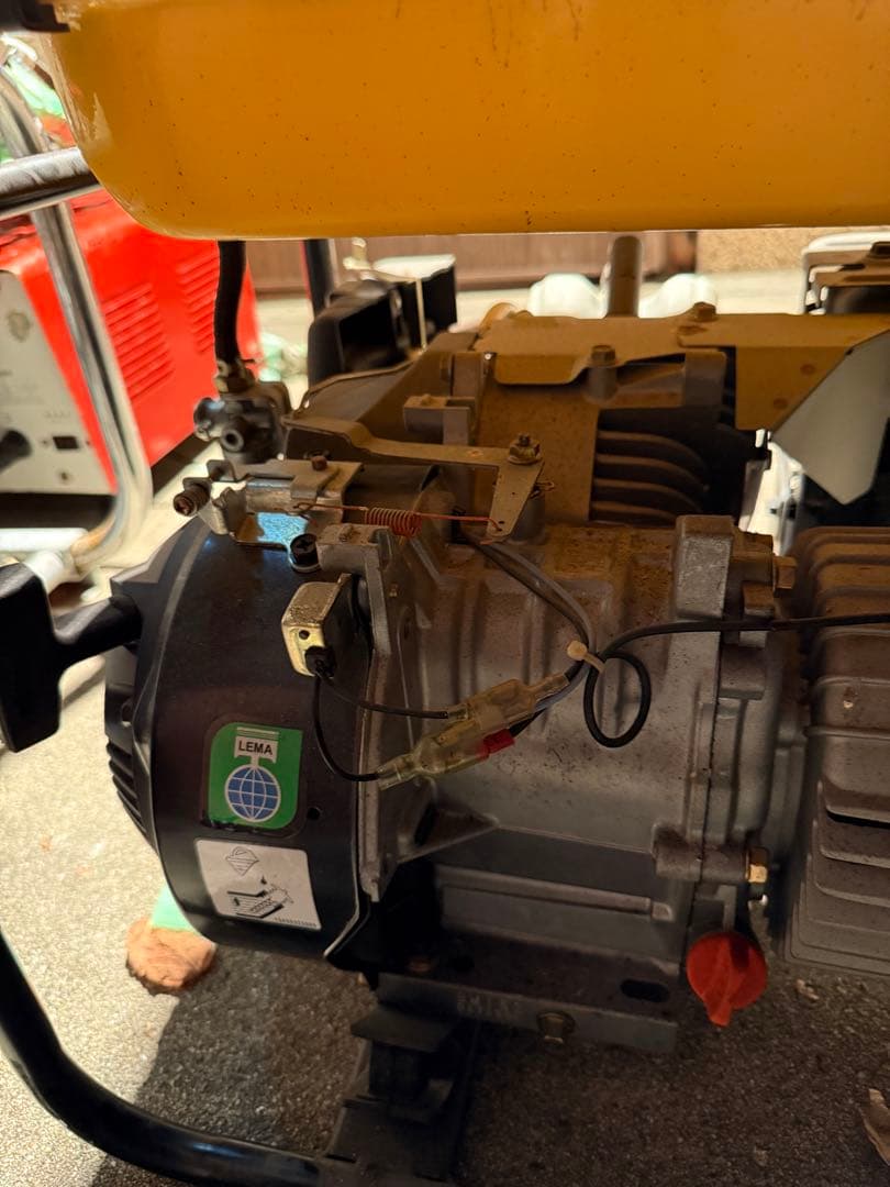 KONG 2500M 発電機 MITSUBISHI製