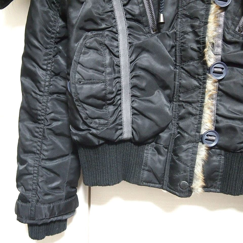 AVIREX　ラクーンファー　N2-B　中綿　短丈　フライトジャケット　ブラック