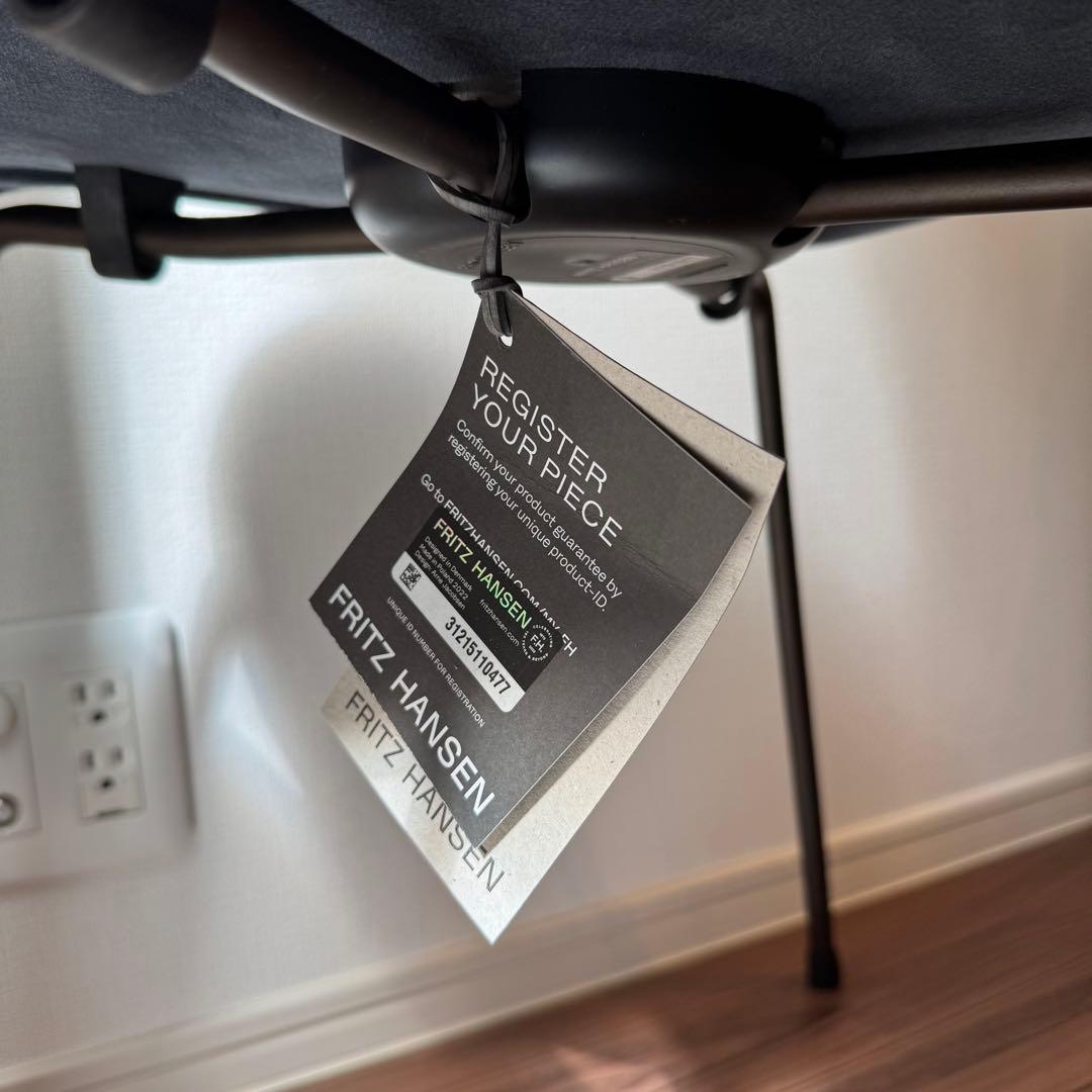 FRITZ HANSEN 椅子 ベルベット