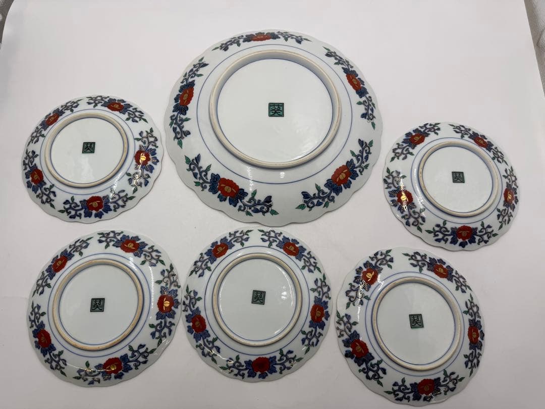 有田焼　極彩古伊万里　和皿揃い　銘々皿　5枚　大皿 1枚　金彩　菊割