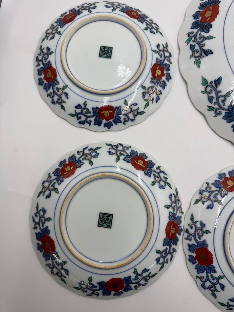 有田焼　極彩古伊万里　和皿揃い　銘々皿　5枚　大皿 1枚　金彩　菊割