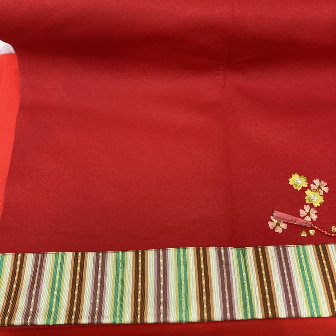 MS24　140×295㎝位　７段飾り毛せん　ひな人形布　７段赤布　段飾り毛せん