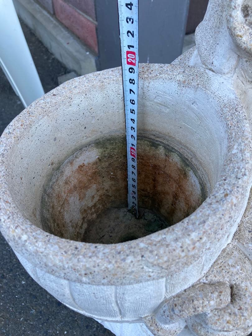 イタリア　ガーデンチェア　小人　ガーデニング雑貨アンティーク　ヨーロピアン風