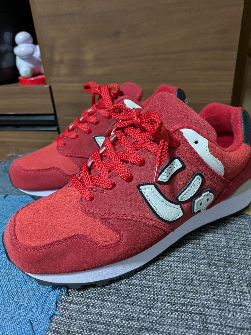 Sangacio レッド スニーカー24センチ　新品