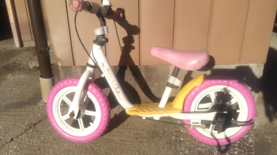 幼児の自転車　自転車に乗りたい子の練習用だと思う　引き取りは埼玉幸手市　発送可