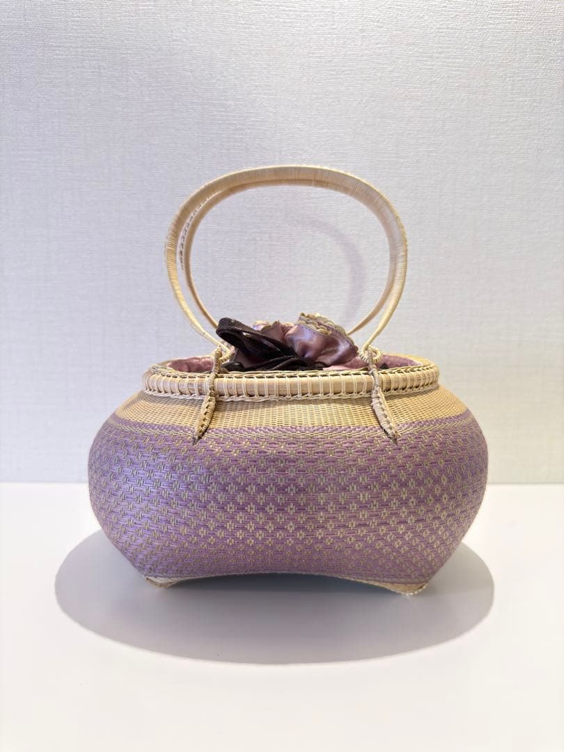 新品　桃色　春　プラニー工房　タイ王室御用達　竹　かごバック
