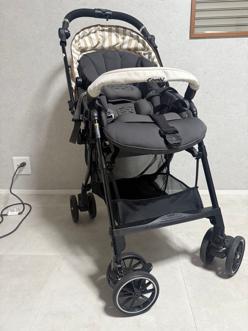 Combi ベビーカー　スゴカルα エッグショック