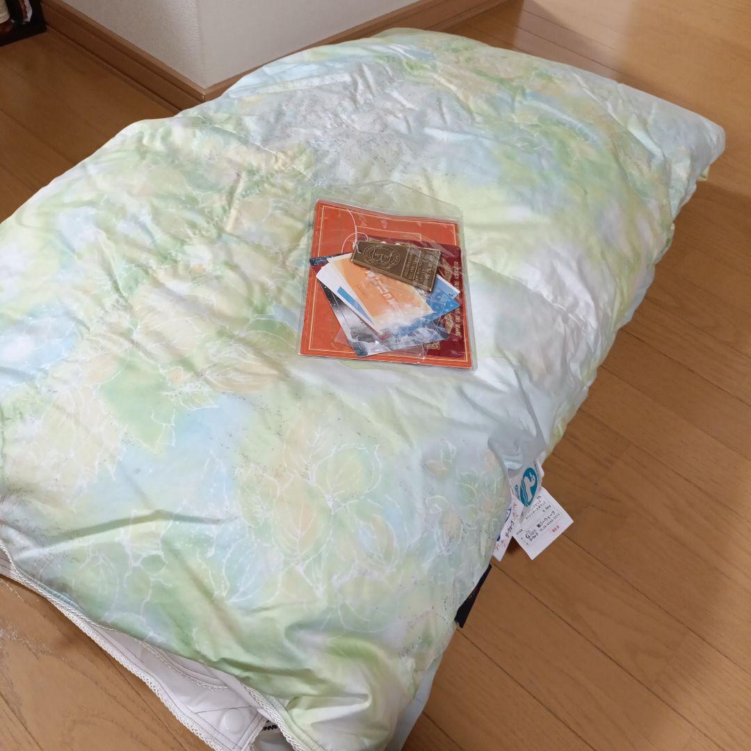 使用僅か　羽毛布団　ハンガリー産ホワイトグース95% 0.5kg 側生地超長綿