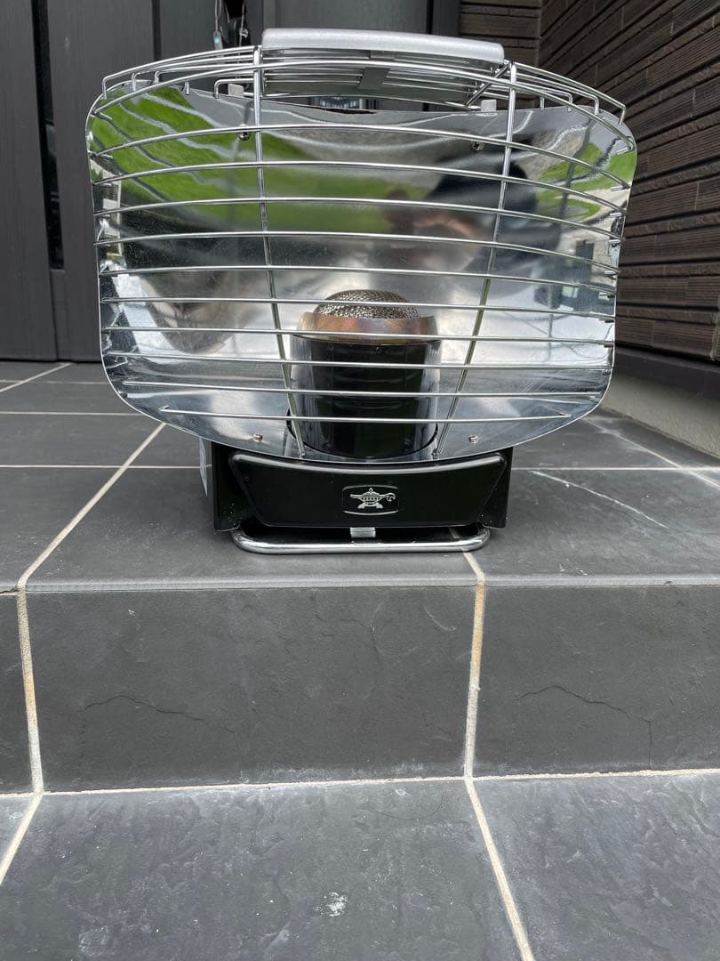 アラジン　カセット式　ガスストーブ