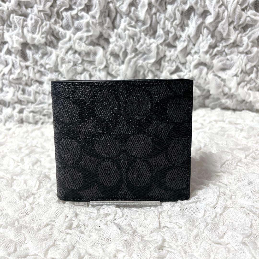 新品未使用✨COACH 二つ折り財布 ブラック モノグラム　コーチ　小銭入れ付き