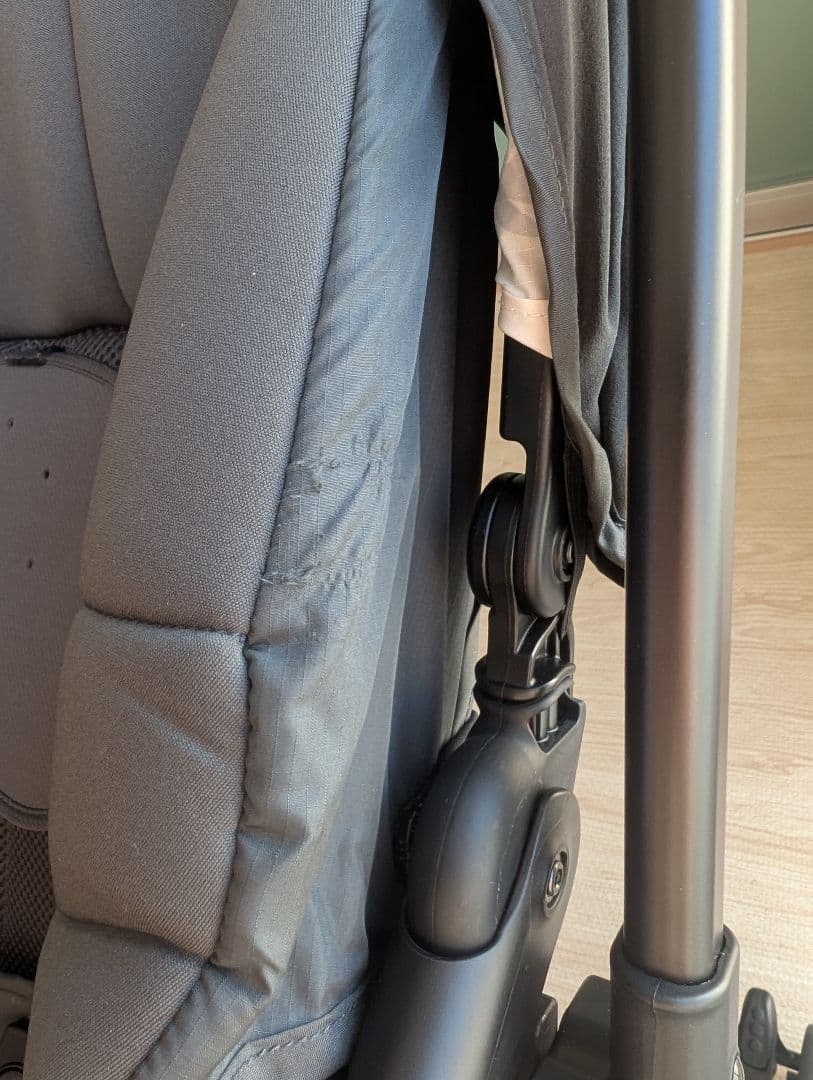 【美品】アップリカ カルーンエアー メッシュ AB グレー(GR)　おまけつき