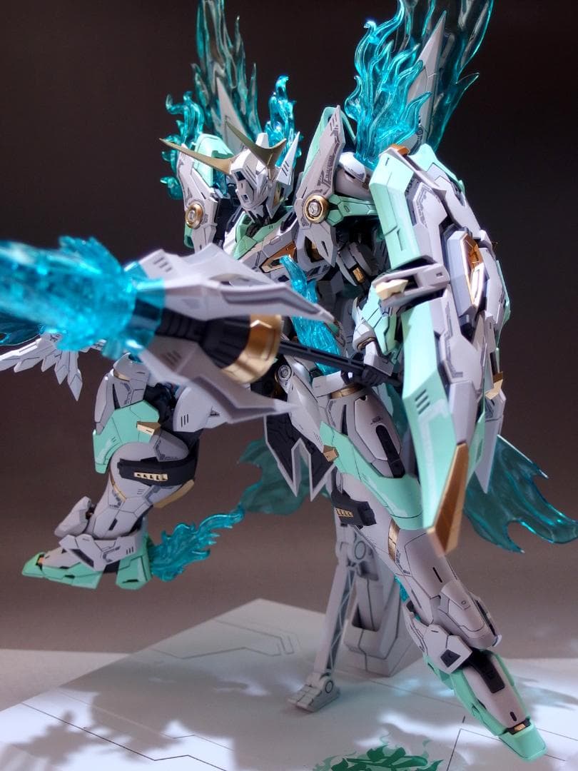ク*ん様 1/100 炎皇 FIRELORD YR-04 塗装済完成品 SNAA