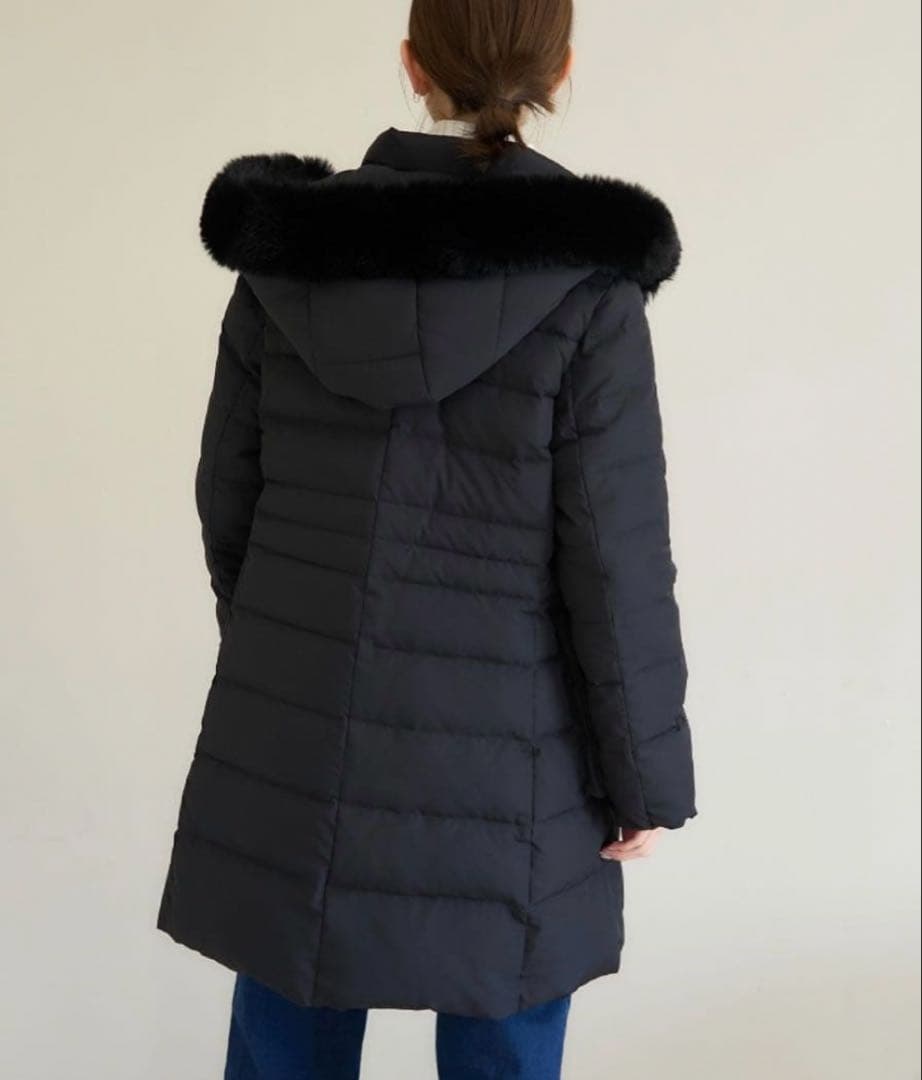 新品タグ付　完売品　ロペピクニック　　ファー付きダウンコート　黒