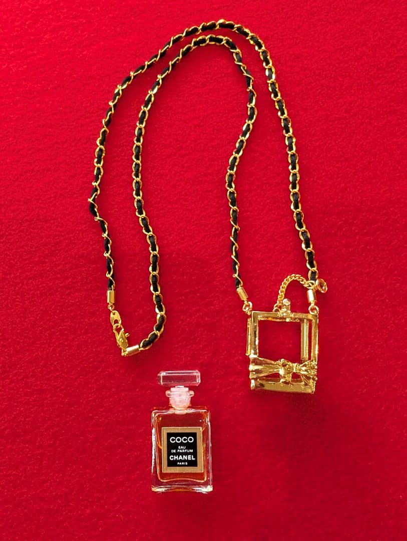 CHANEL Coco 香水ボトル ネックレス リボンヴィンテージ 箱付き