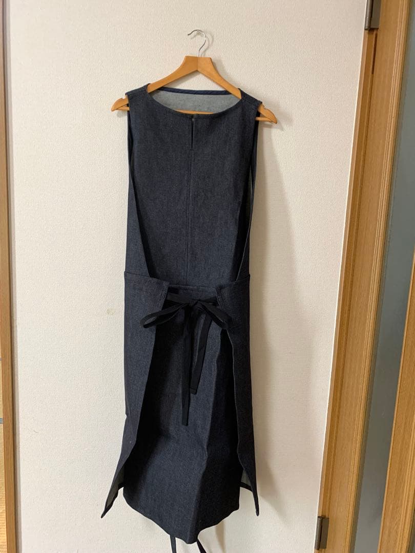 【美品】ダークデニム ノースリーブエプロン