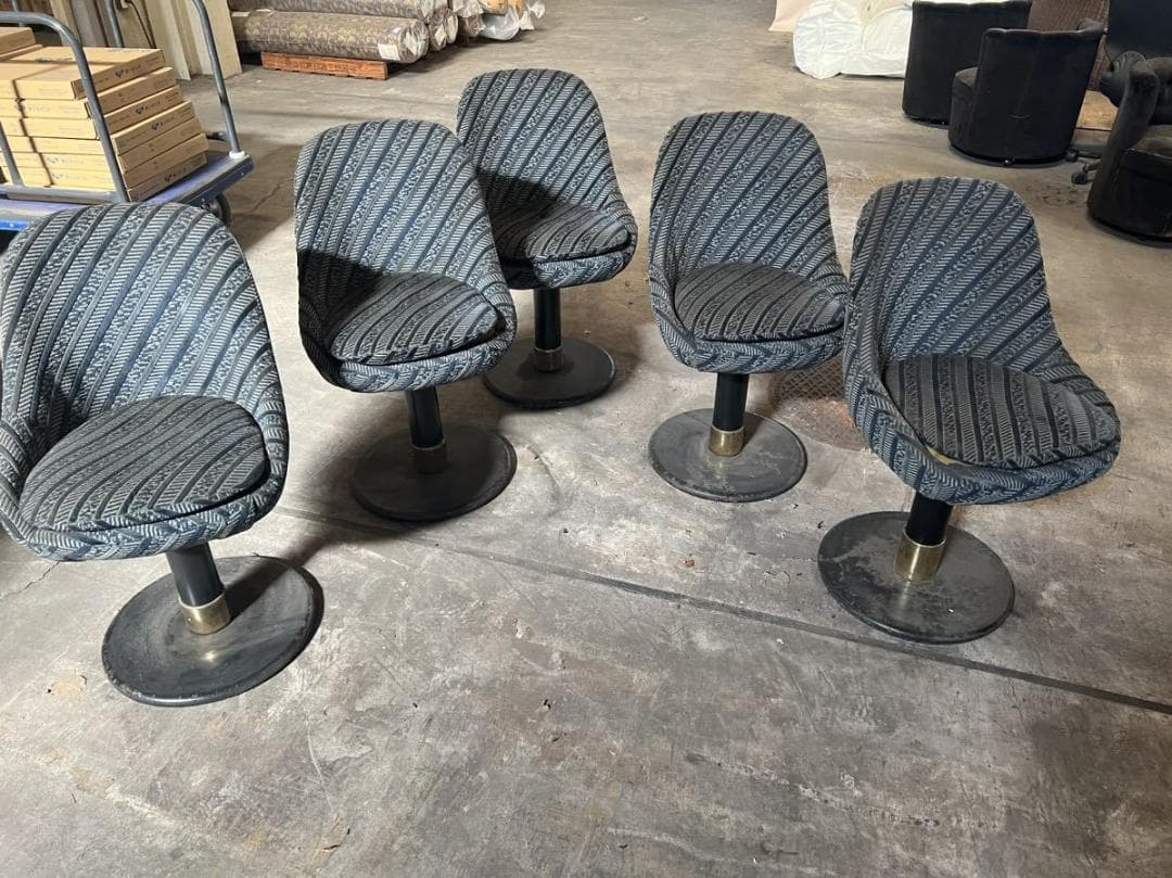 中古品 カウンターチェア 5台セット 回転式 業務用 店舗家具 群馬 低め