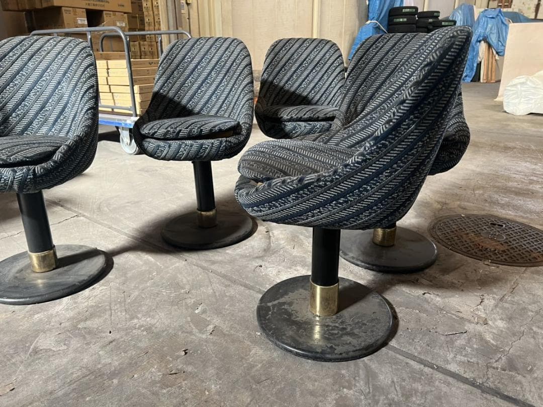 中古品 カウンターチェア 5台セット 回転式 業務用 店舗家具 群馬 低め