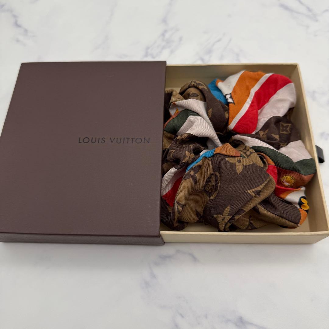 【LOUIS VUITTON】ルイ ヴィトン シュシュ ヘアゴム ヘアアクセ