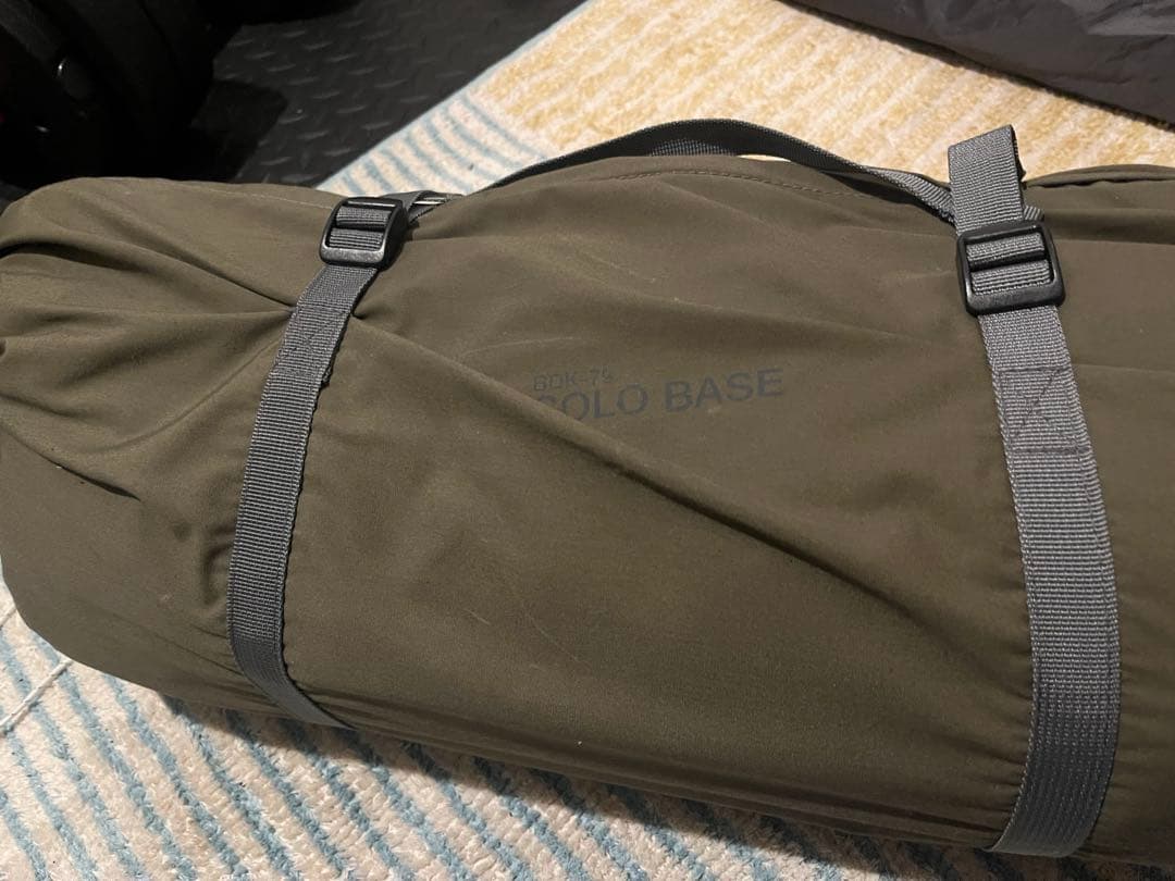 バンドック　bundok ソロベース　カーキ