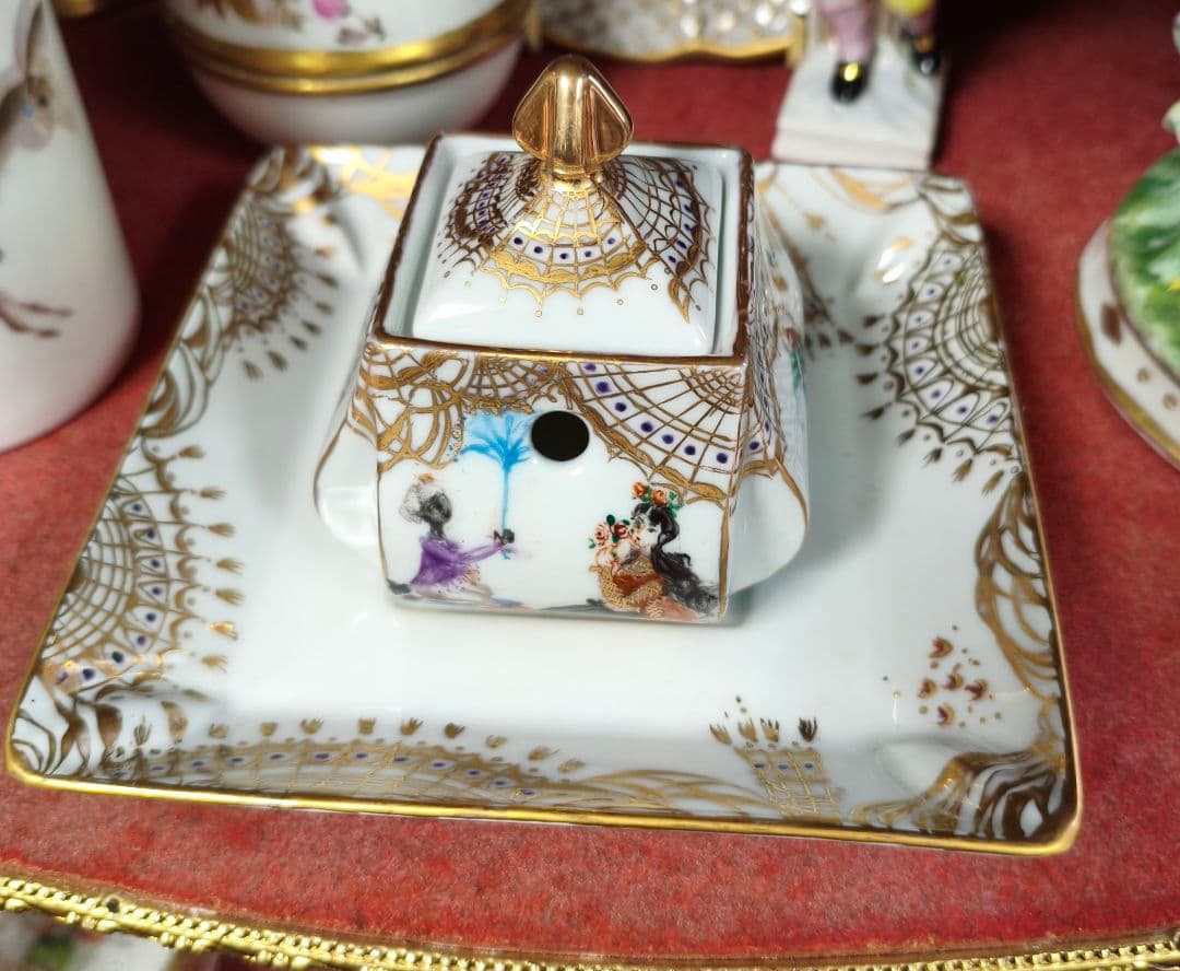 マイセンの千夜一夜模写香合