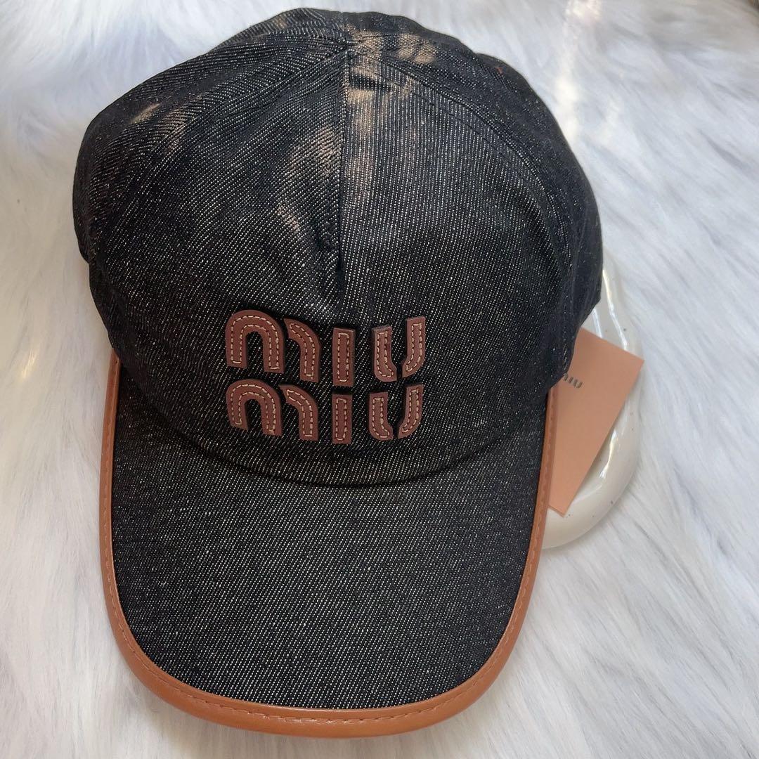 ま*こ様 【日本未発売】ミュウミュウ　デニム×レザー　ベースボールキャップ　MI