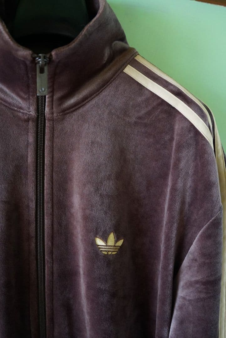 adidas ファイヤーバードトラックトップ ベロア KD9373 アディダス