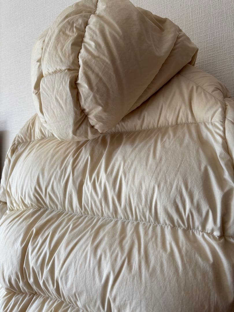 MONCLER フード付きダウンジャケット　袖ファー　オフホワイト　サイズ2