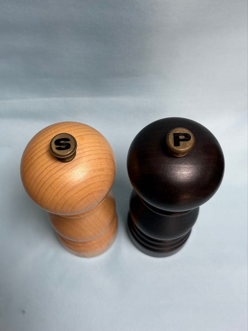 PEUGEOT ソルトミル&ペッパーミル　２本セット　(18センチ)