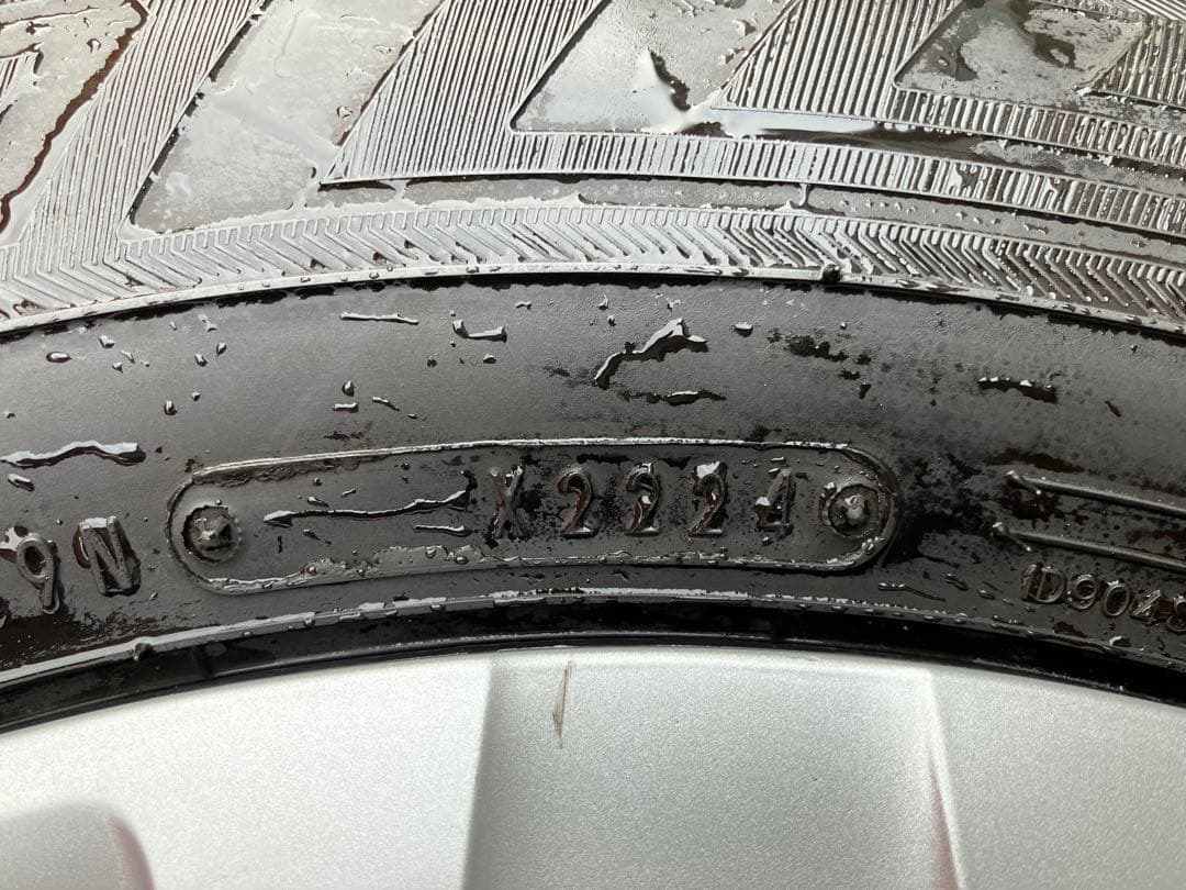 ノア　純正スチールホイール195/65r15 wm03