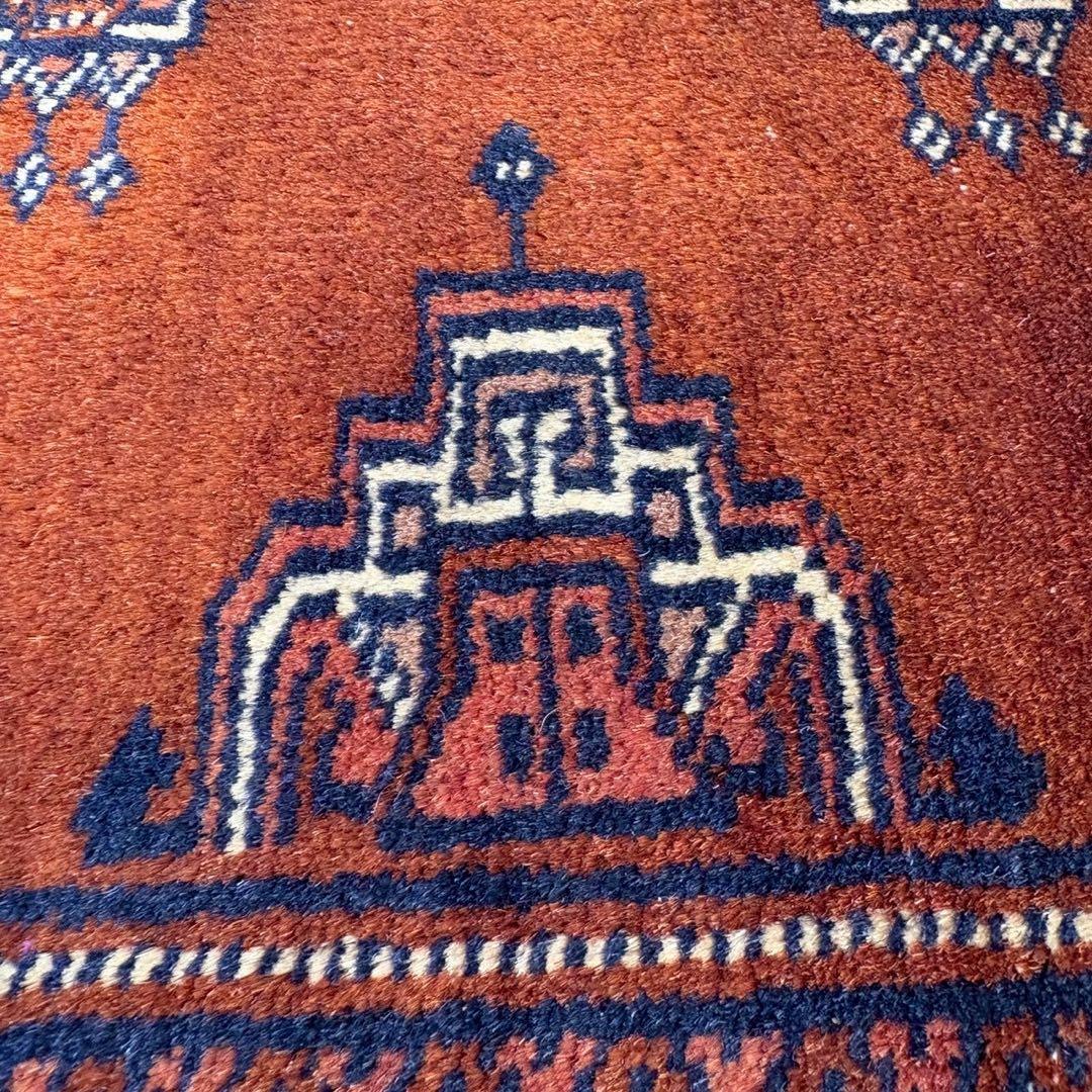 パキスタン　手織り　絨毯　ラグ　サルーク