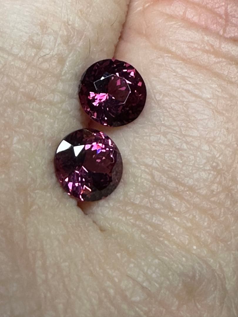 早朝割　8:00までペア　ロードナイトガーネット