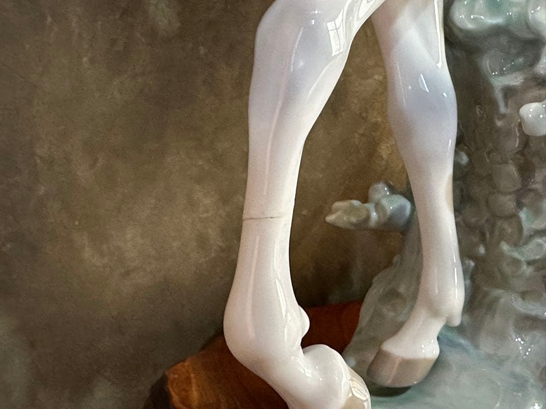 リヤドロ　『白い馬の少女』　フィギュリン　最終価格