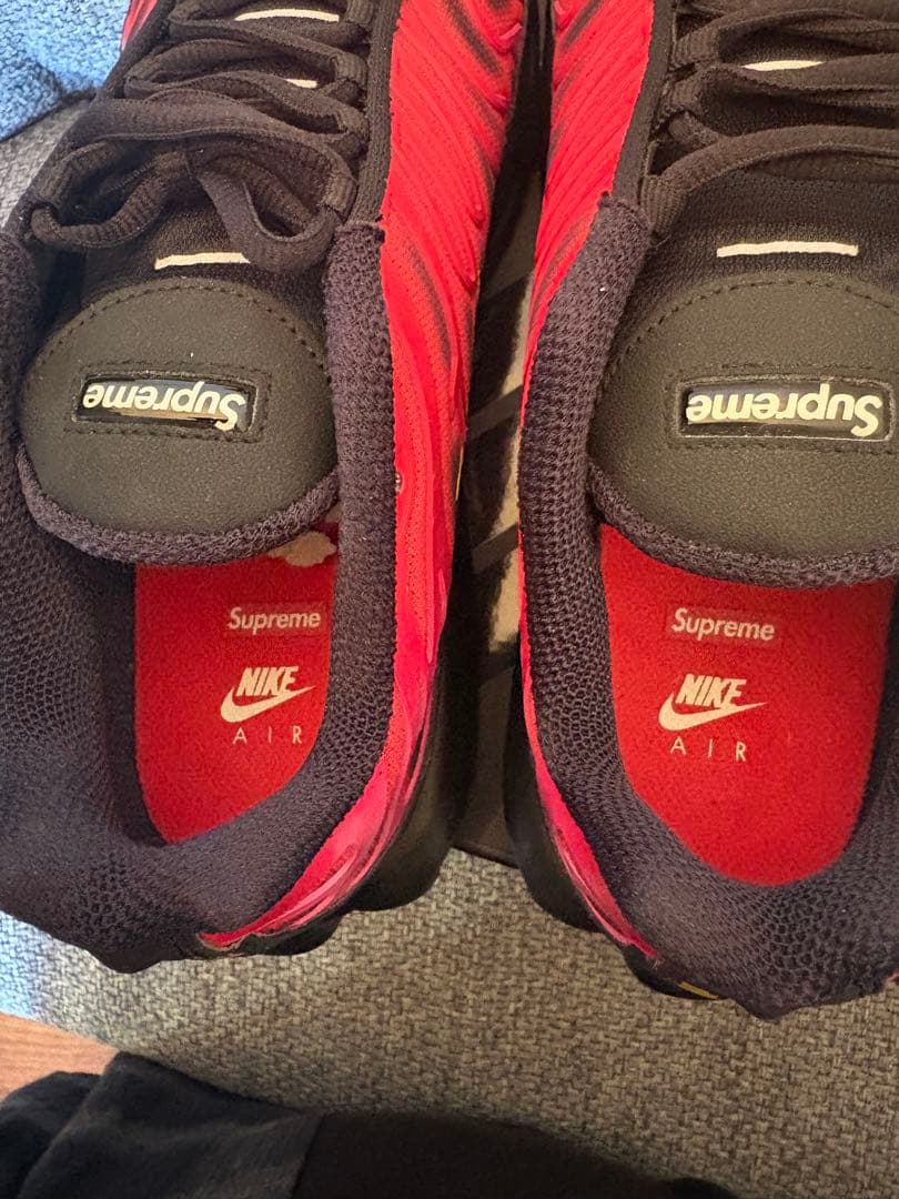 靴 Supreme Nike Air Max Plus Hyper Grape 28