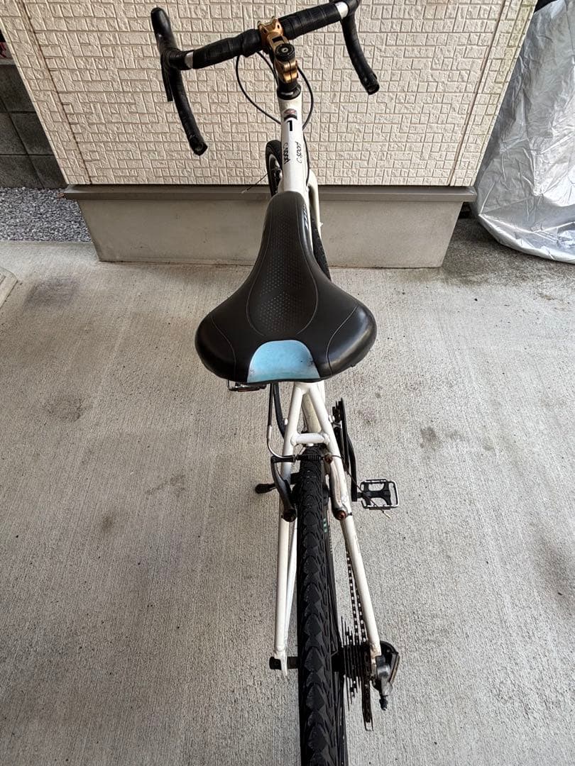 i*i様 Bianchi 白　ロードバイク　引き取り限定