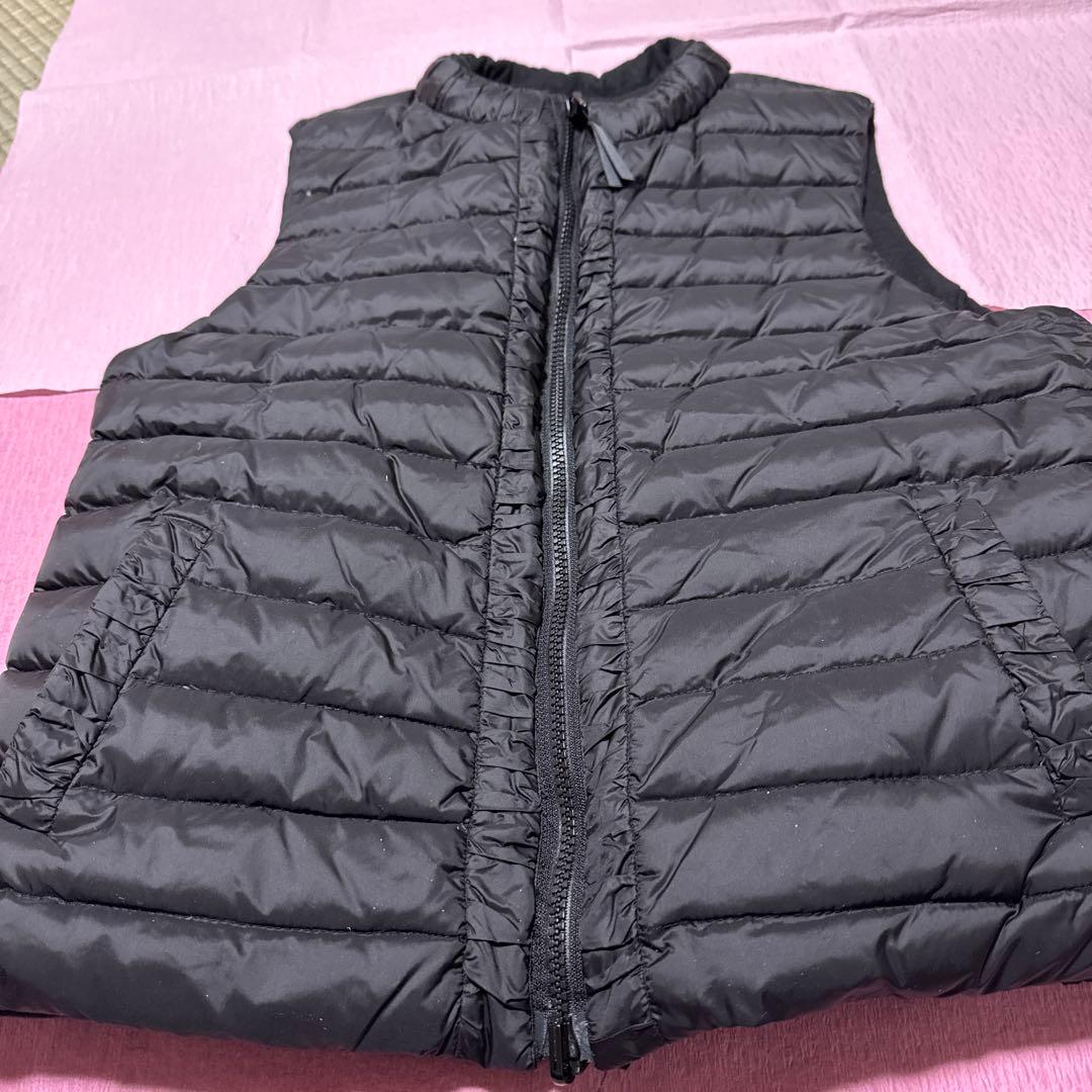 インゲボルグ　リバーシブルダウンベスト 黒　11号