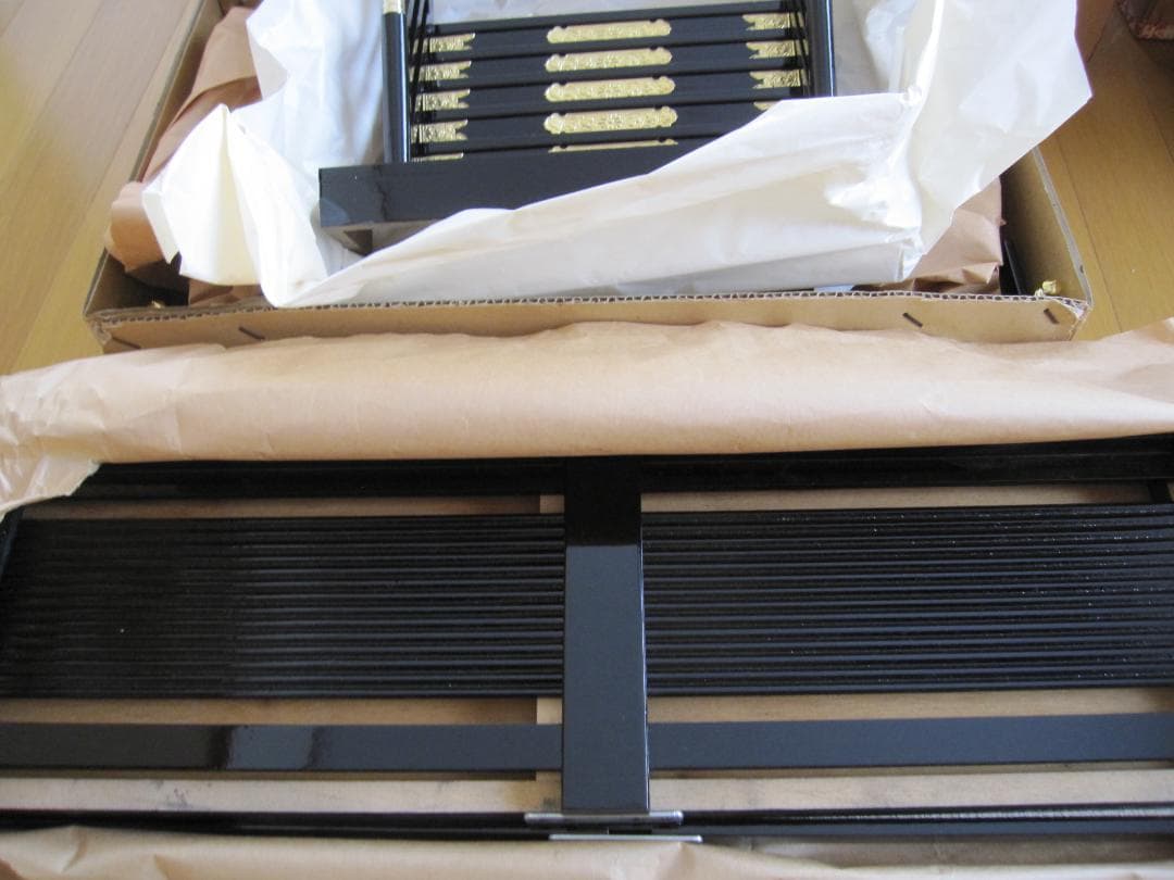 ④雛人形　七段飾り（平安御所飾、桜橘、雪洞）