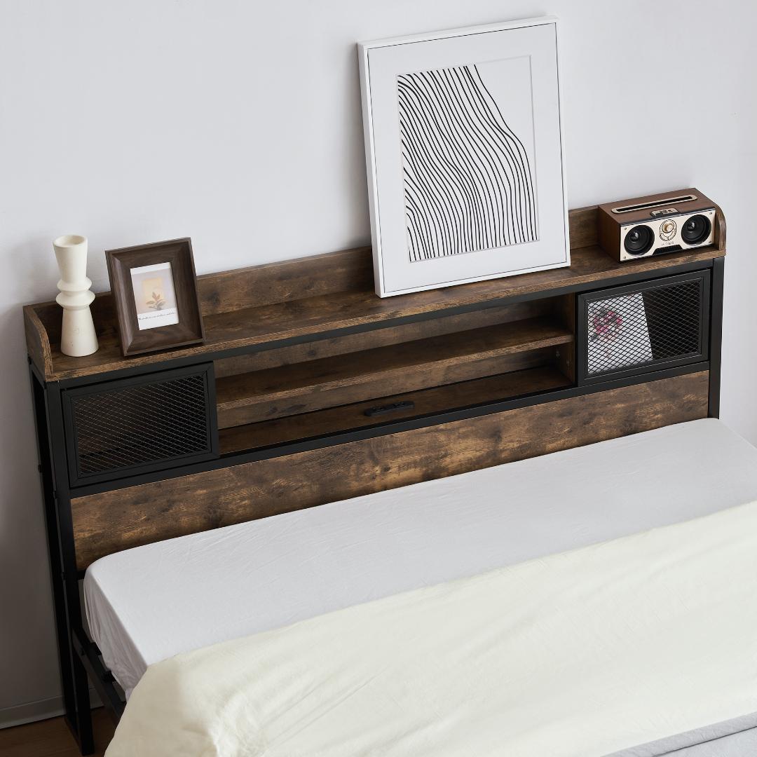 在庫一掃！赤字価格！SD・セミダブル　ベッドフレーム・コンセント付き