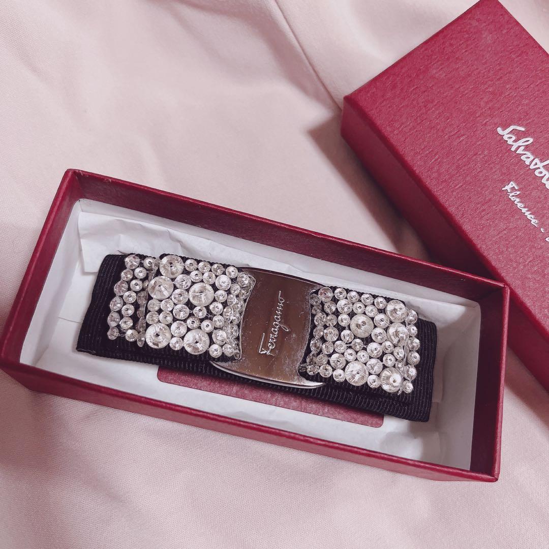 フェラガモ Ferragamo バレッタ ヴァラリボン リボン ヘアアクセサリー