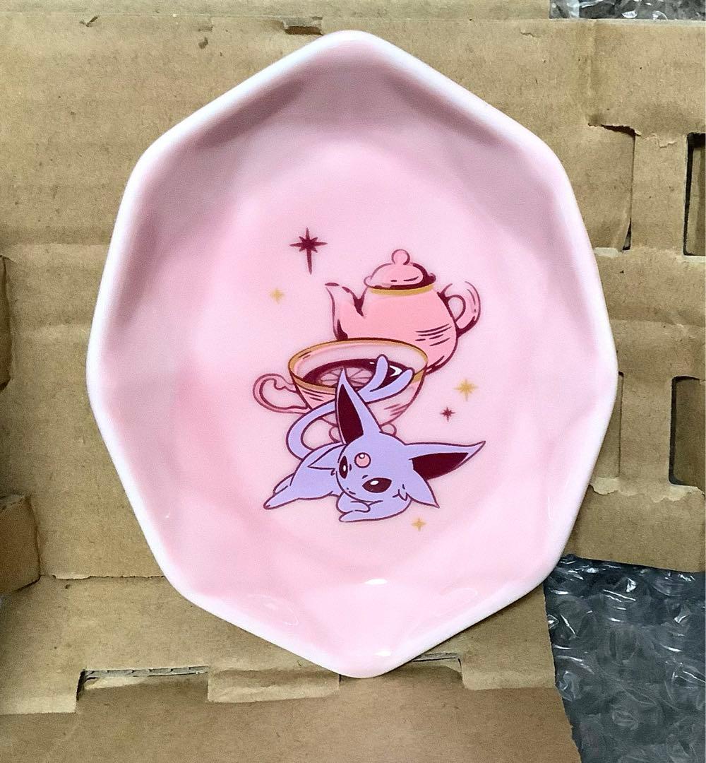 ポケモン　ジュエリートレイ　エーフィ　ブイズ　202504090302