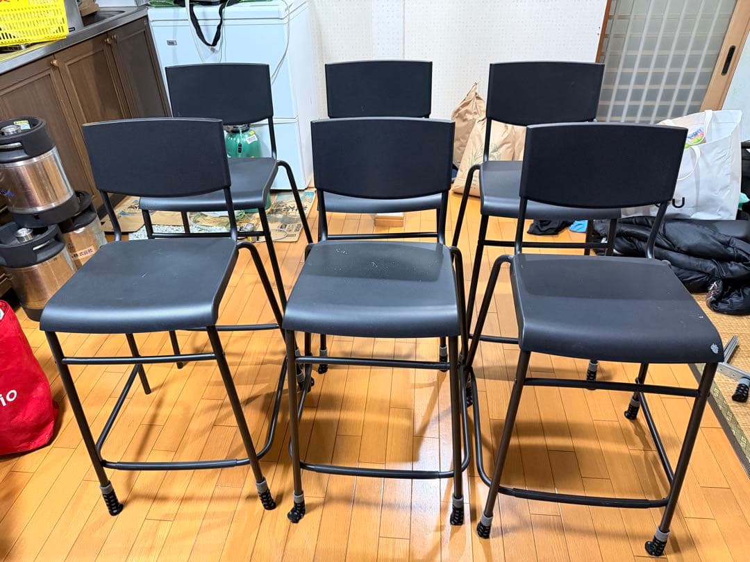 黒いスタッキングチェア 6脚セット
