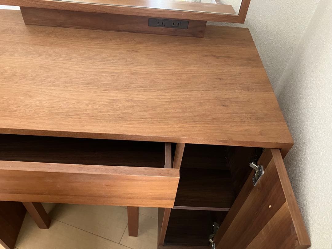 な*に様 木製ドレッサー・鏡台 ミラー付き