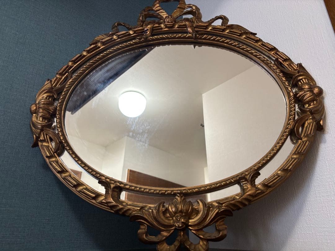 金運を呼ぶ⭐︎クラシック金色楕円形ミラー