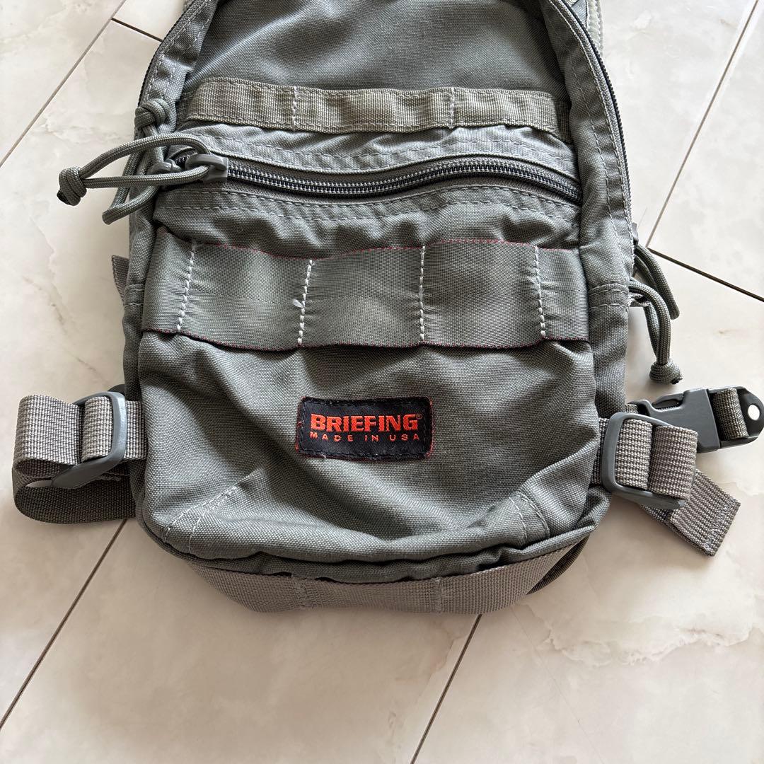 BRIEFING フライトライトドロップポーチ