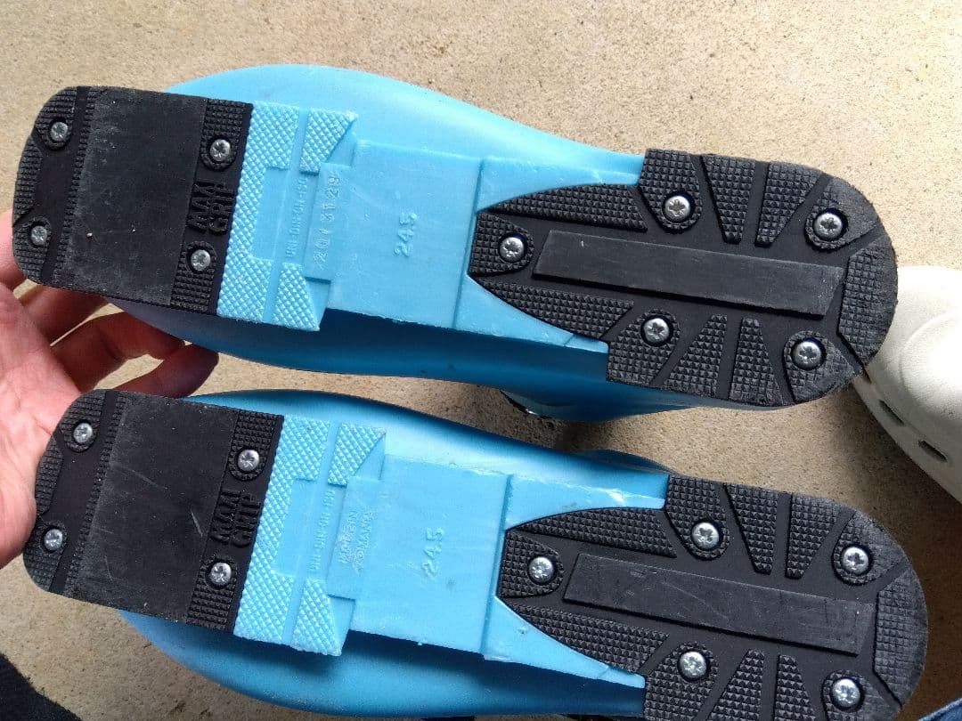 Hart スキー板140cm　LANGEスキーブーツ24.5cm