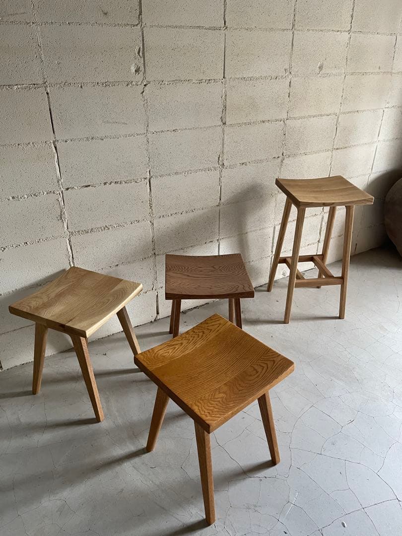 リフレッシュタイプチェア　ロータイプ　オーク無垢材　ウチダ　ライトオーク色