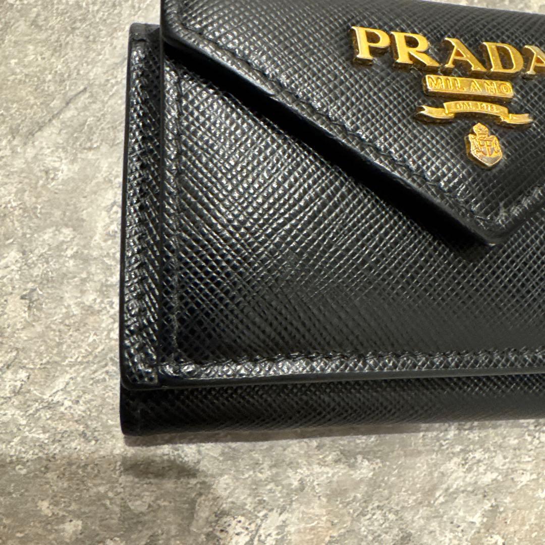PRADA ミニウォレット