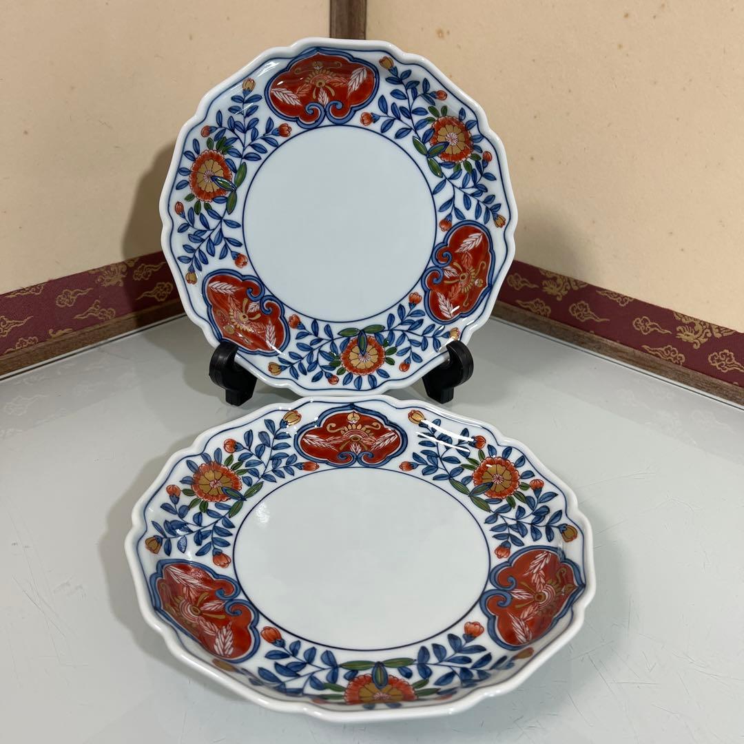 源右衛門　古伊万里風錦唐花紋　銘々皿２枚 18センチ