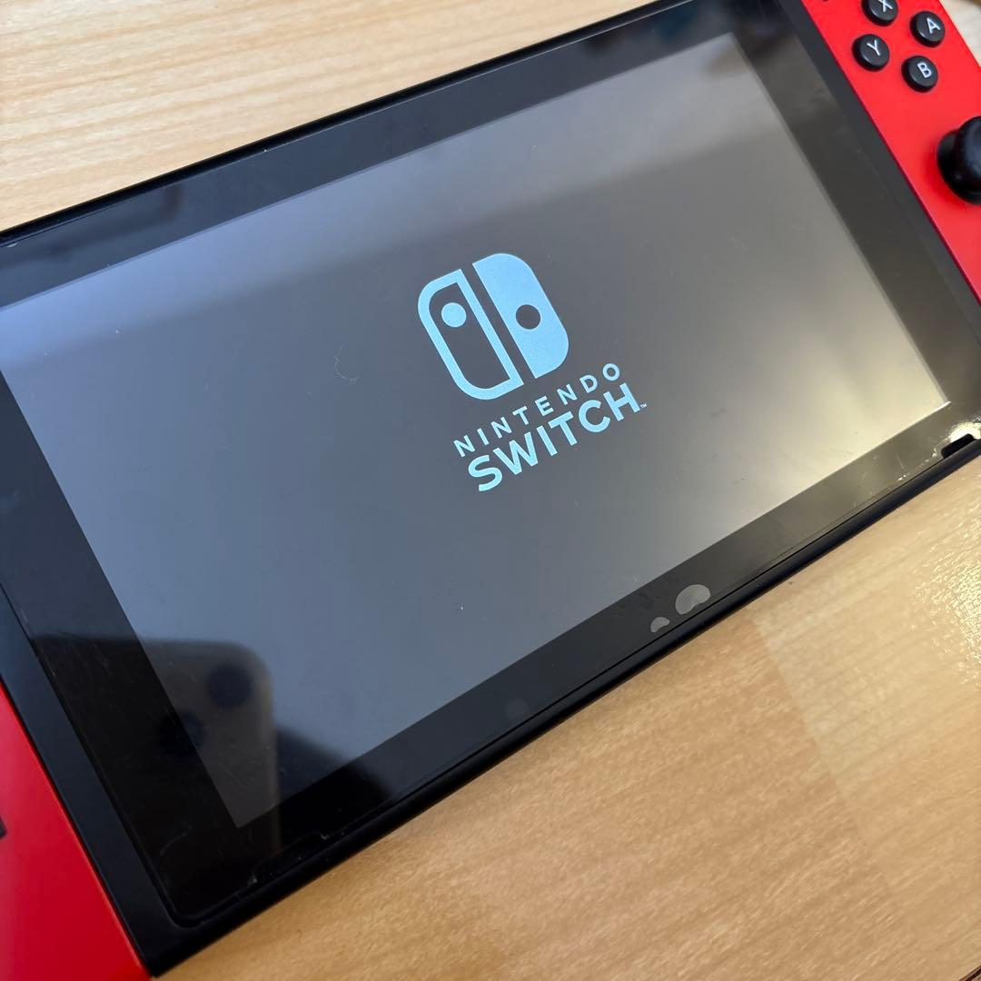 ク*売様 Nintendo Switch 本体 充電器